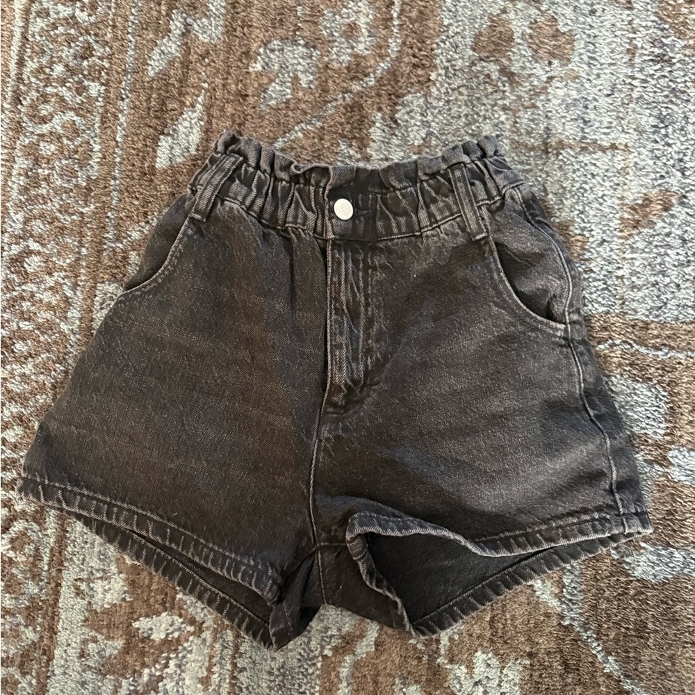 BDG High Waisted Black Washed Denim Women's Pull On Mom Shorts